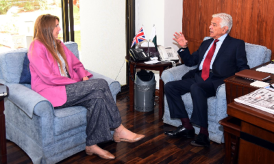British High Commissioner and Khawaja Asif