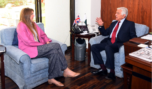 British High Commissioner and Khawaja Asif