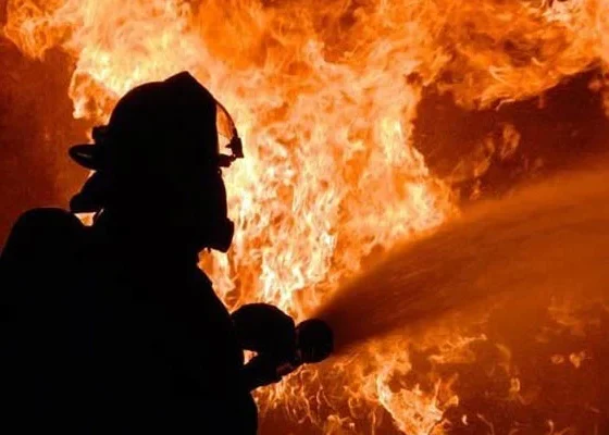 Building on Fire in Karachi