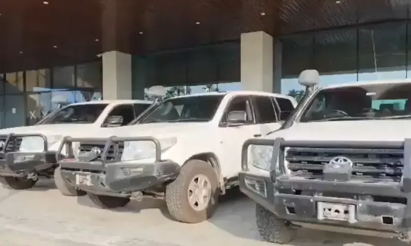 Bulletproof vehicles
