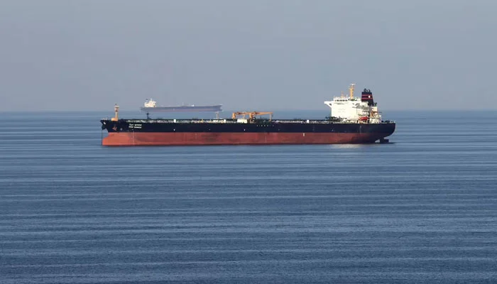 Ship-hormuz_updates