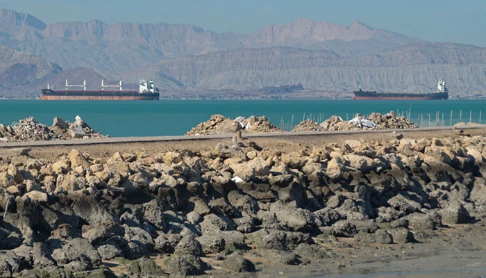 strait of hormuz
