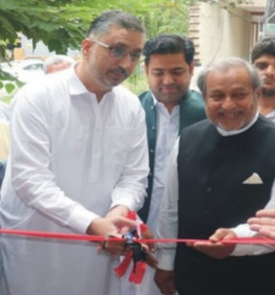 Ijaz Gillani and Imtiaz Hussain Rizvi inaugurating school in bhara kahu
