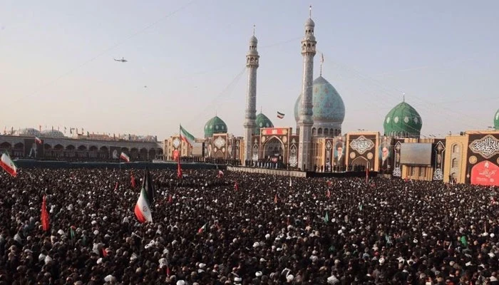qom