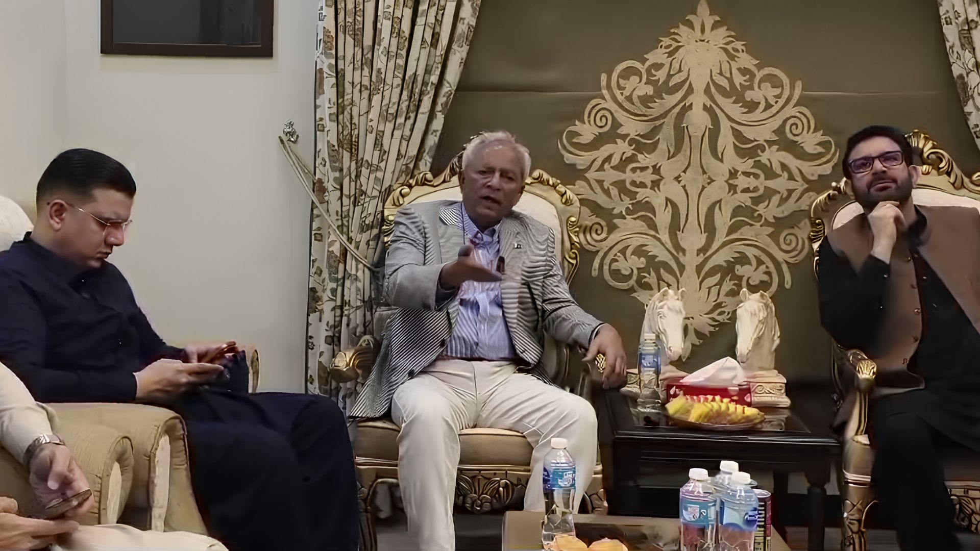 Governor Sindh Nehal Hashmi Visited Syed Kausar Kazmi