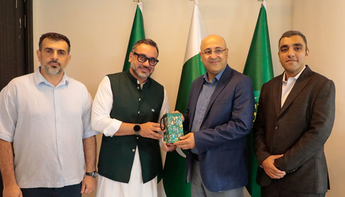 iranian-cricket-delegation-