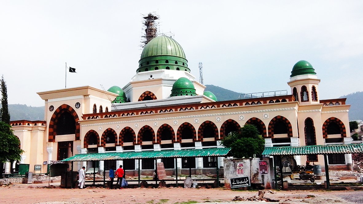 Bari_Imam