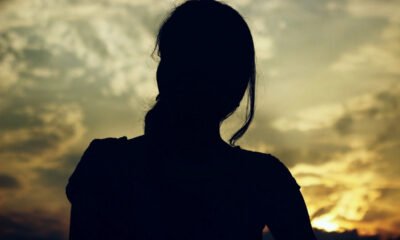 women-shadow